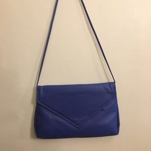 Retro 1980’s blue cross body purse, leather